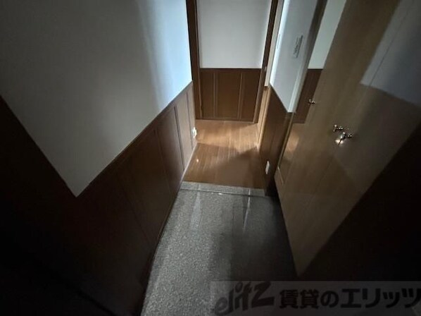 セレブ高槻北園町の物件内観写真